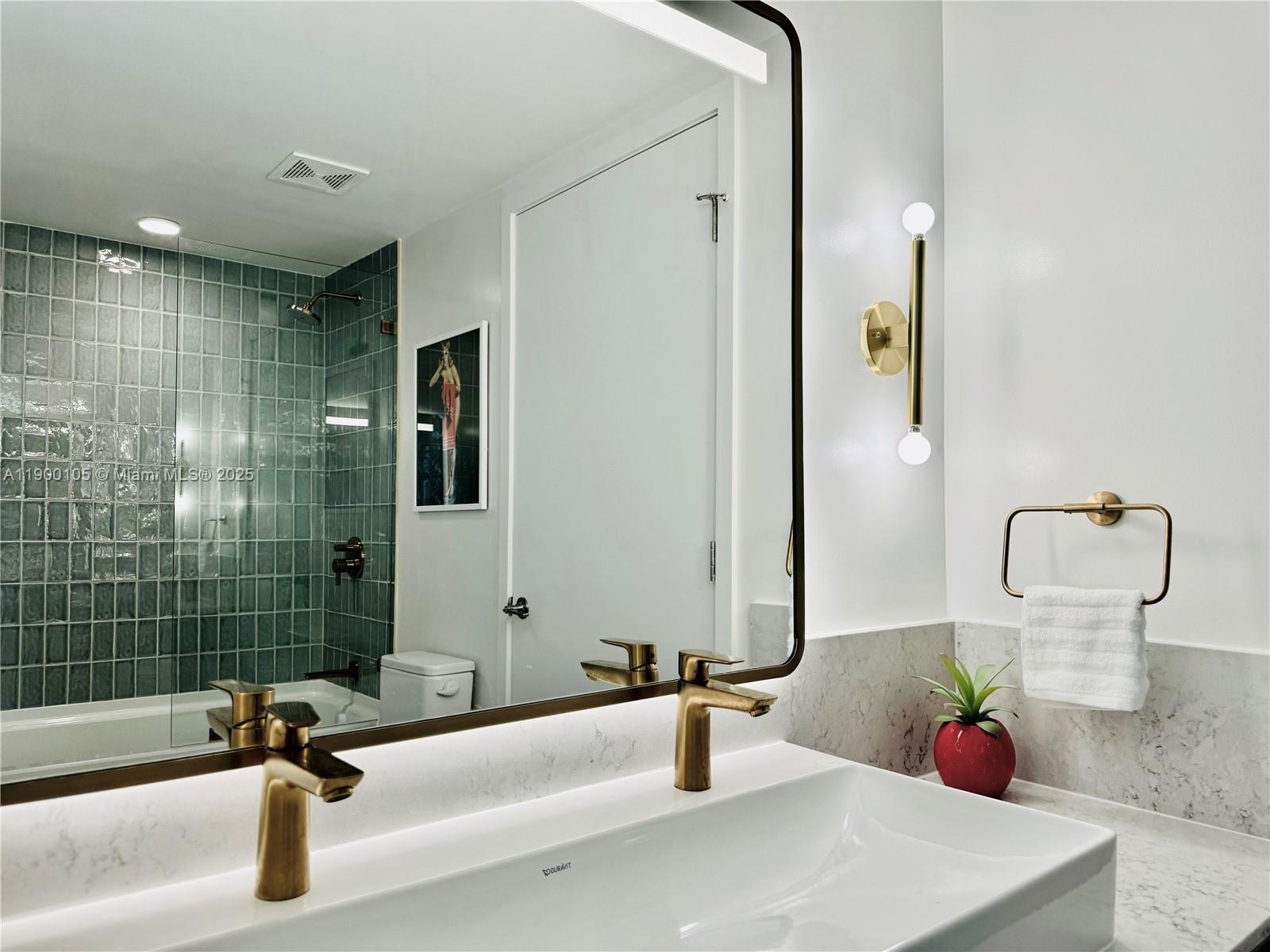 image Gale/natiivo24