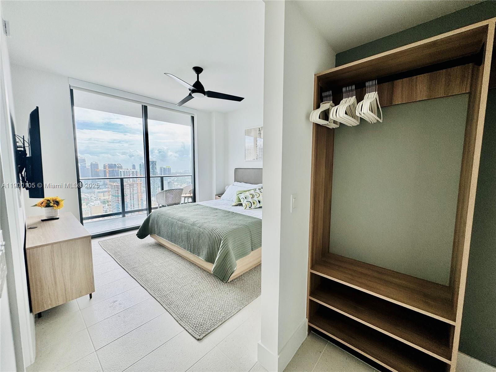 image Gale/natiivo26