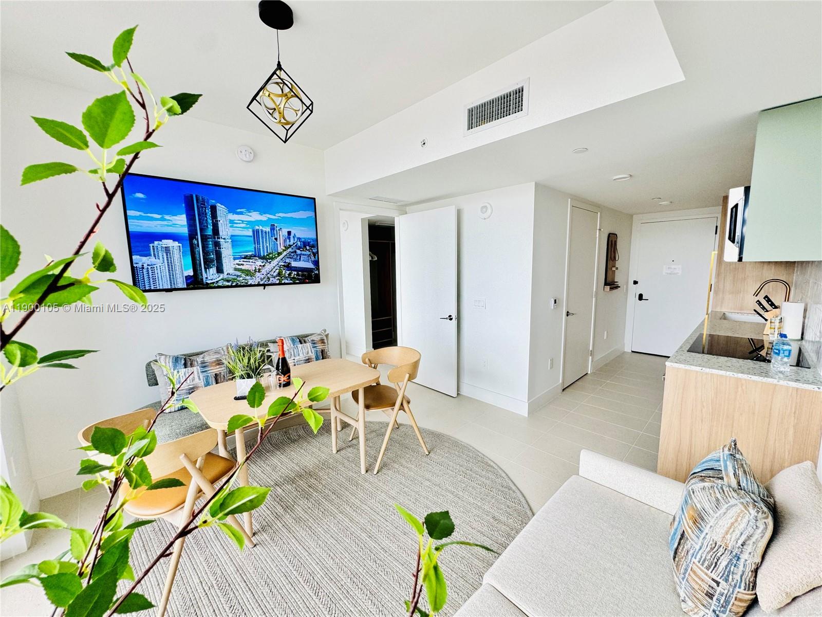 image Gale/natiivo28