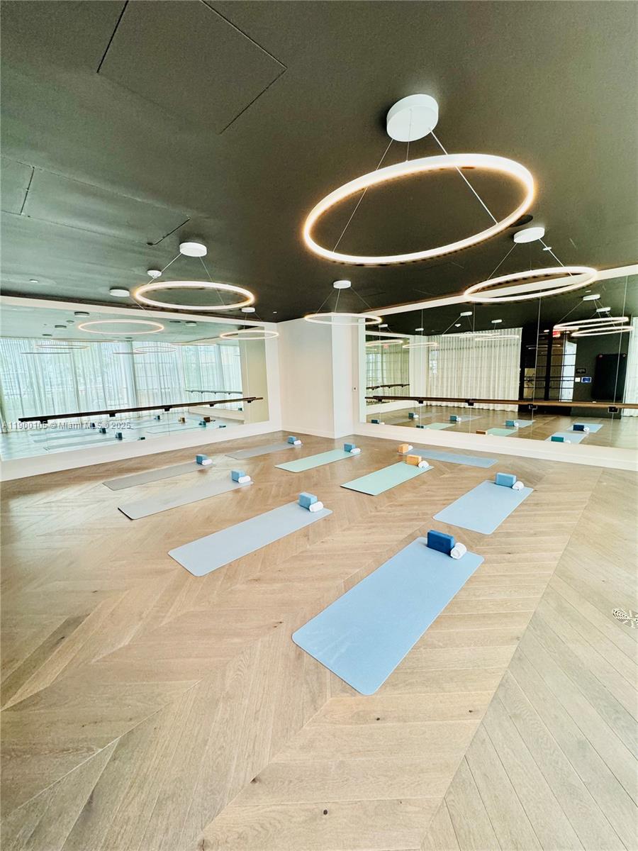 image Gale/natiivo39