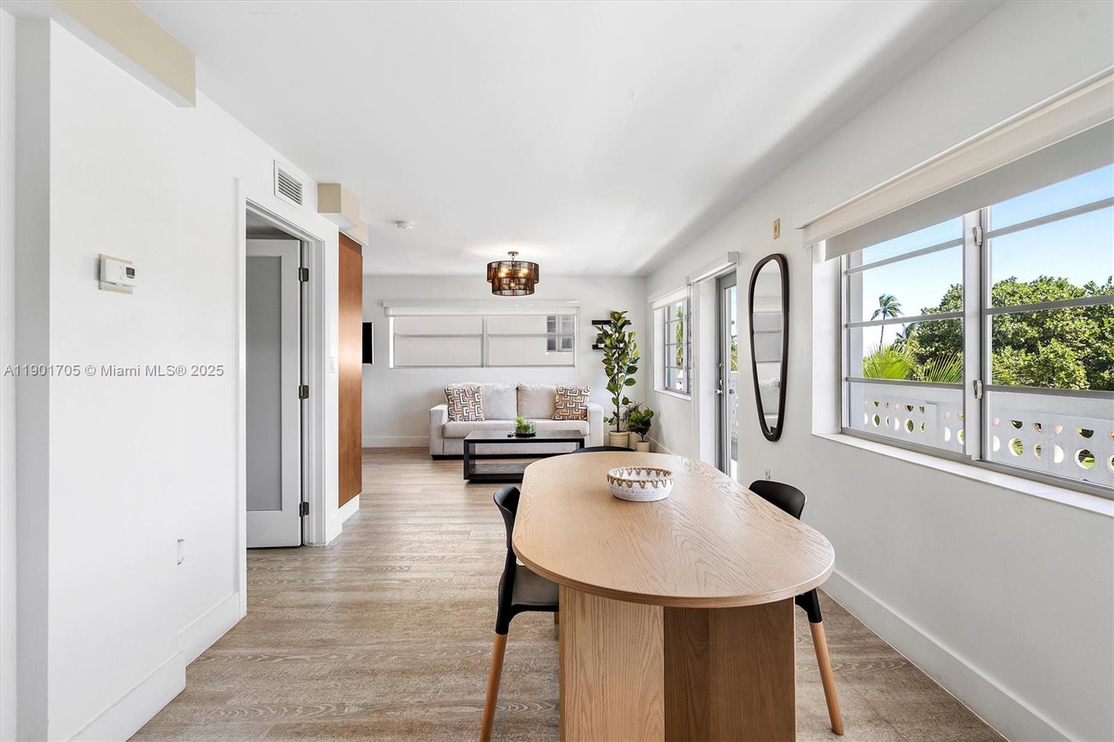 1024 Ocean Dr #A301 Miami Beach, FL 33139