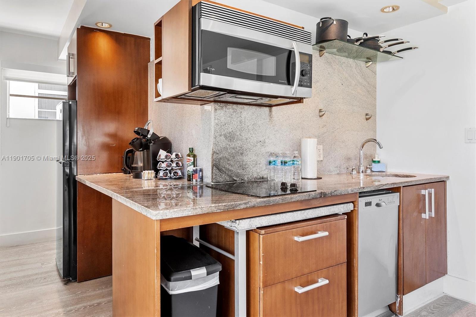 1024 Ocean Dr #A301 Miami Beach, FL 33139