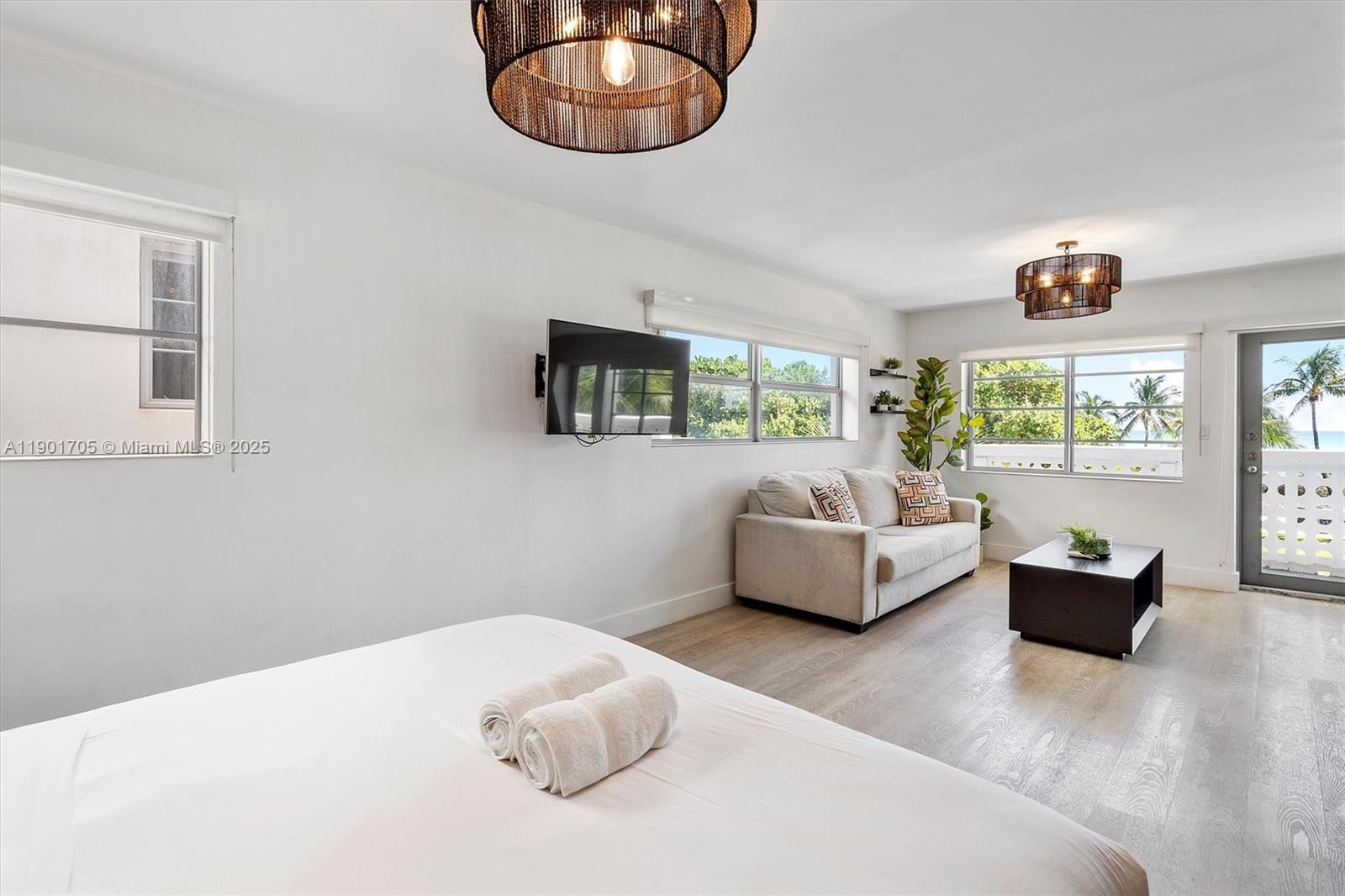 1024 Ocean Dr #A301 Miami Beach, FL 33139