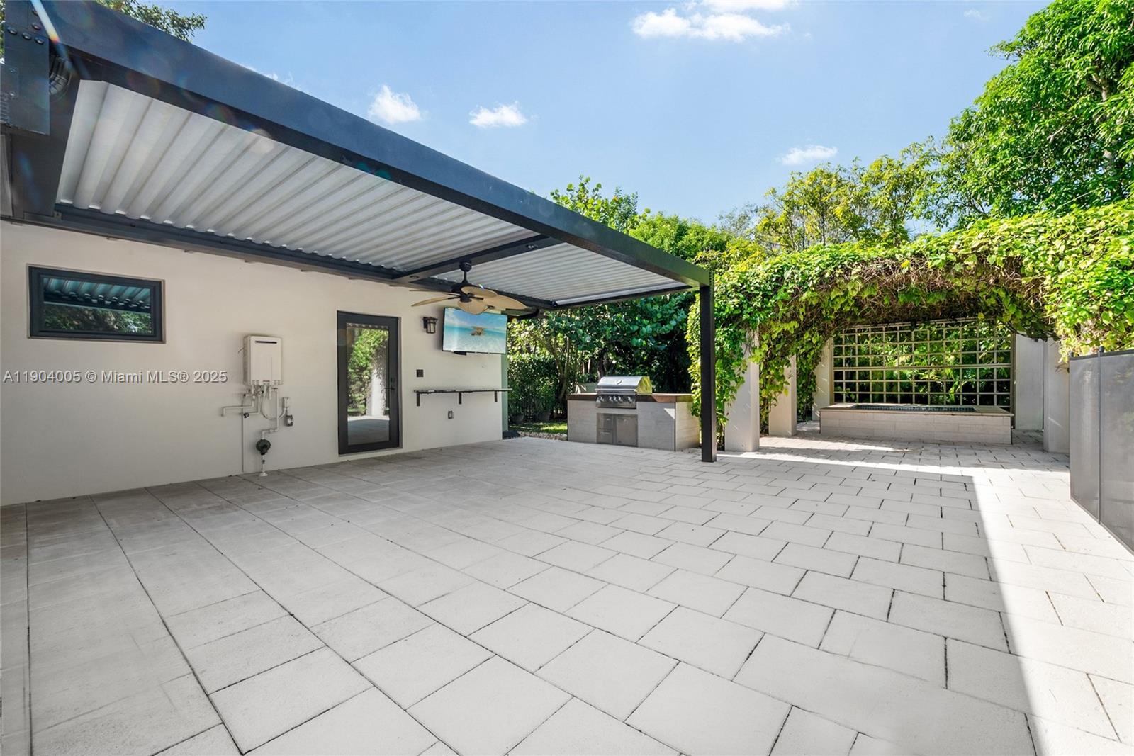 7801 SW 128th St Pinecrest, FL 33156