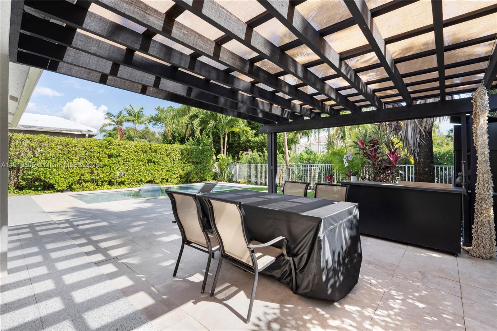 932 Nandina Dr #932 Weston, FL 33327