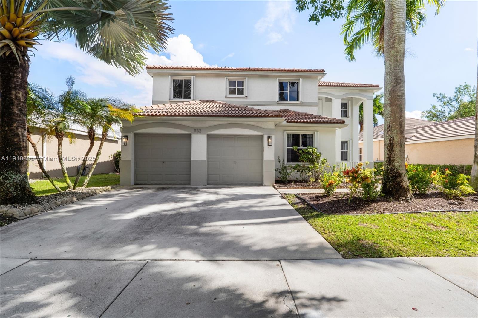 932 Nandina Dr #932 Weston, FL 33327