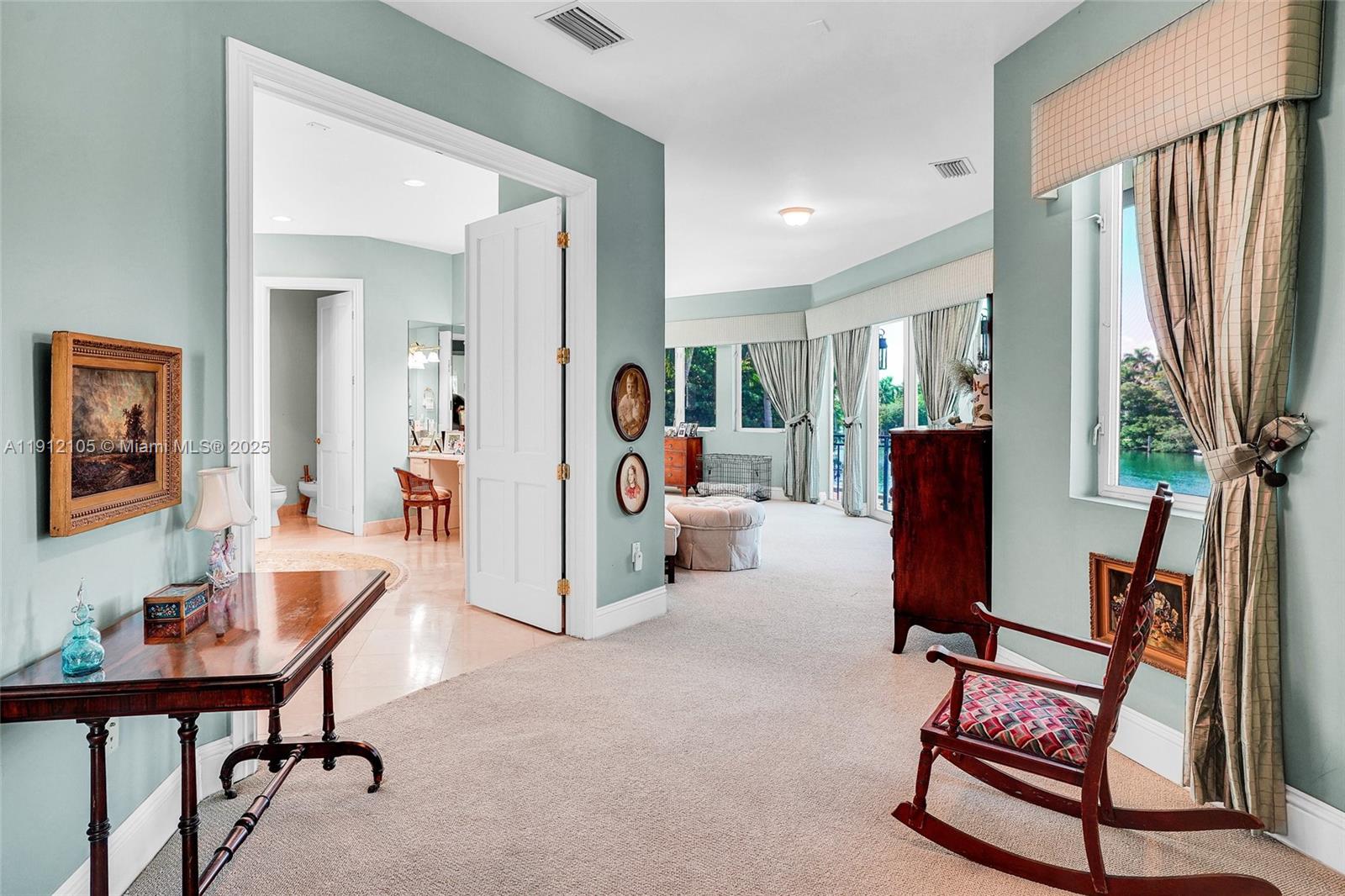 550 Harbor Dr Key Biscayne, FL 33149