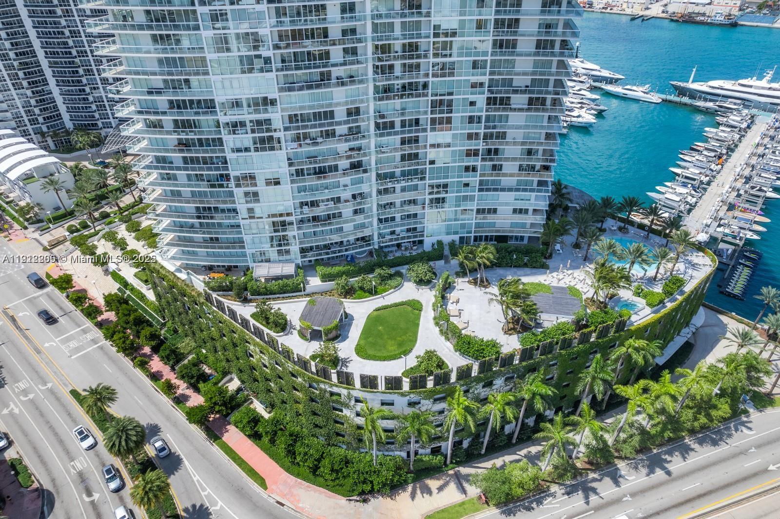450 Alton Rd #3303 Miami Beach, FL 33139