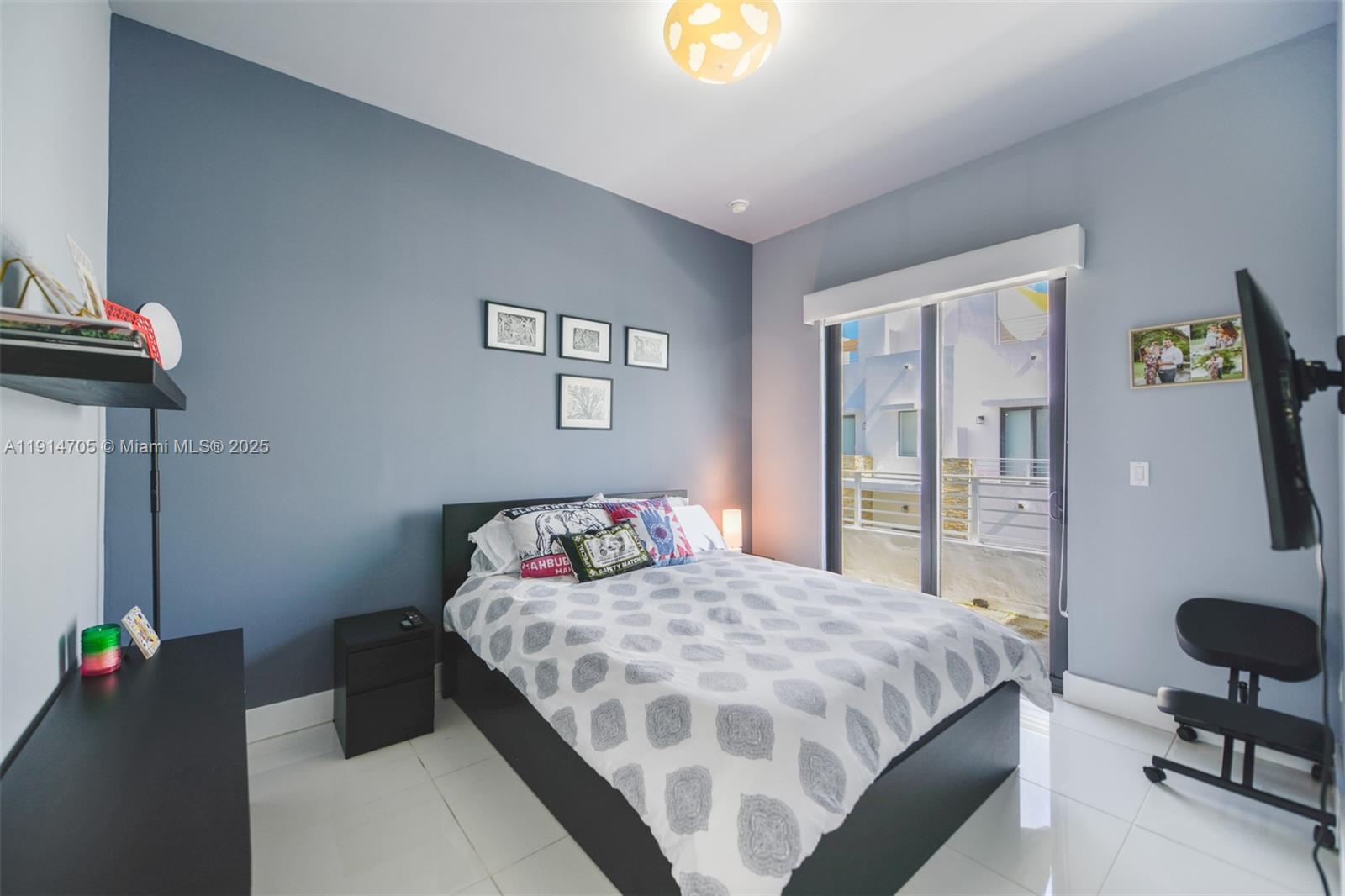 3318 Day Ave #7 Miami, FL 33133