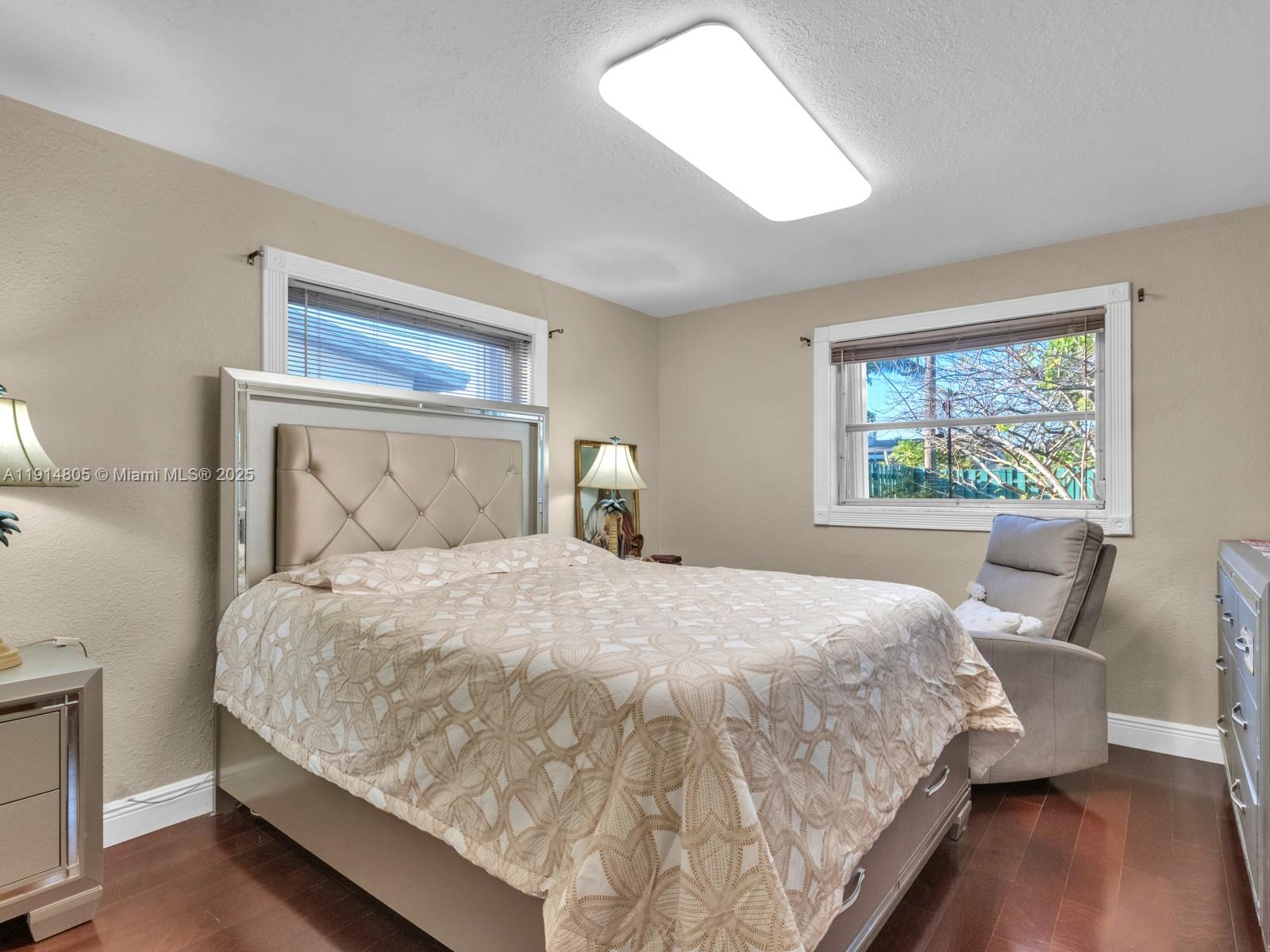 6561 NW 28th St Sunrise, FL 33313