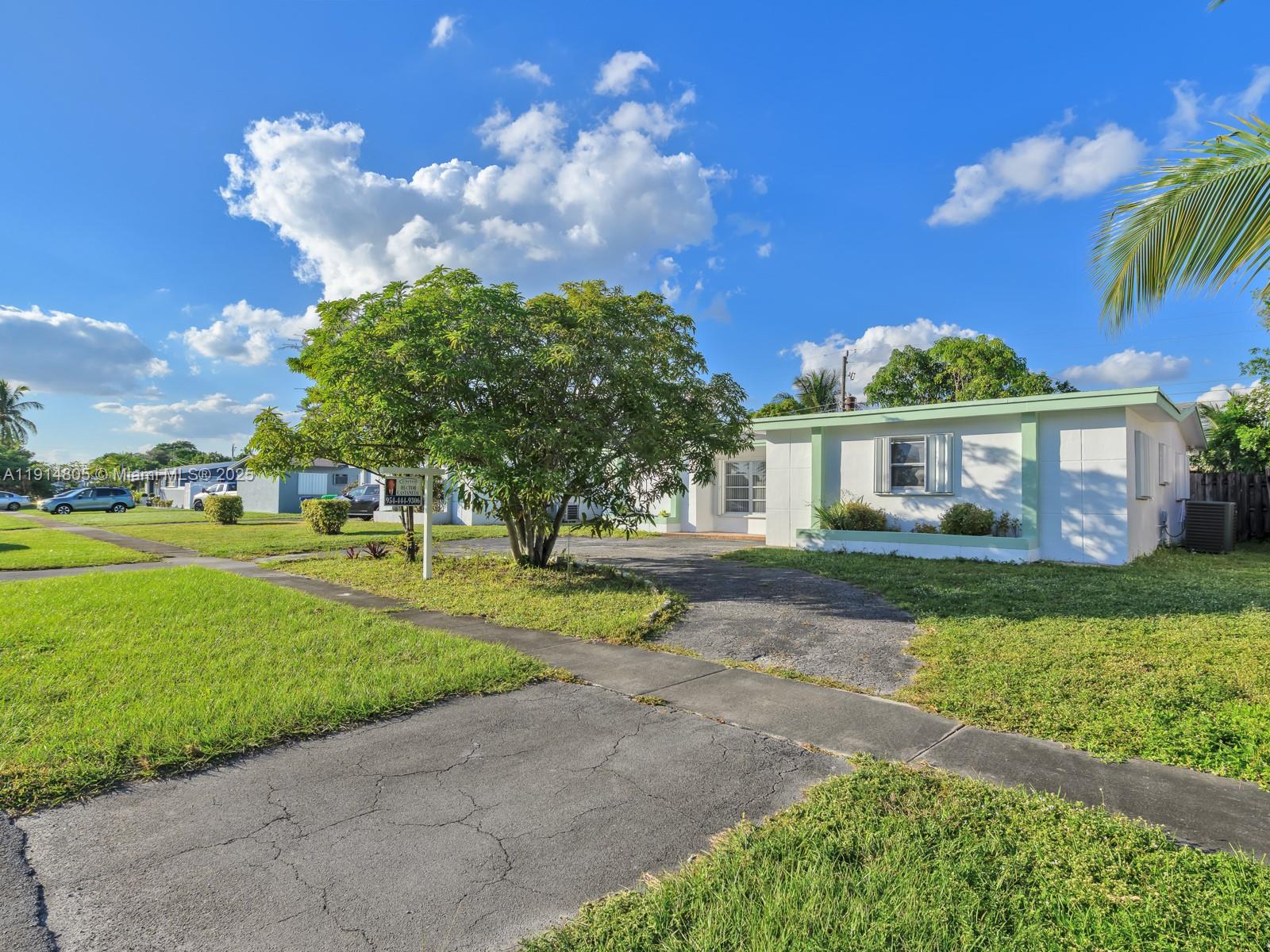6561 NW 28th St Sunrise, FL 33313