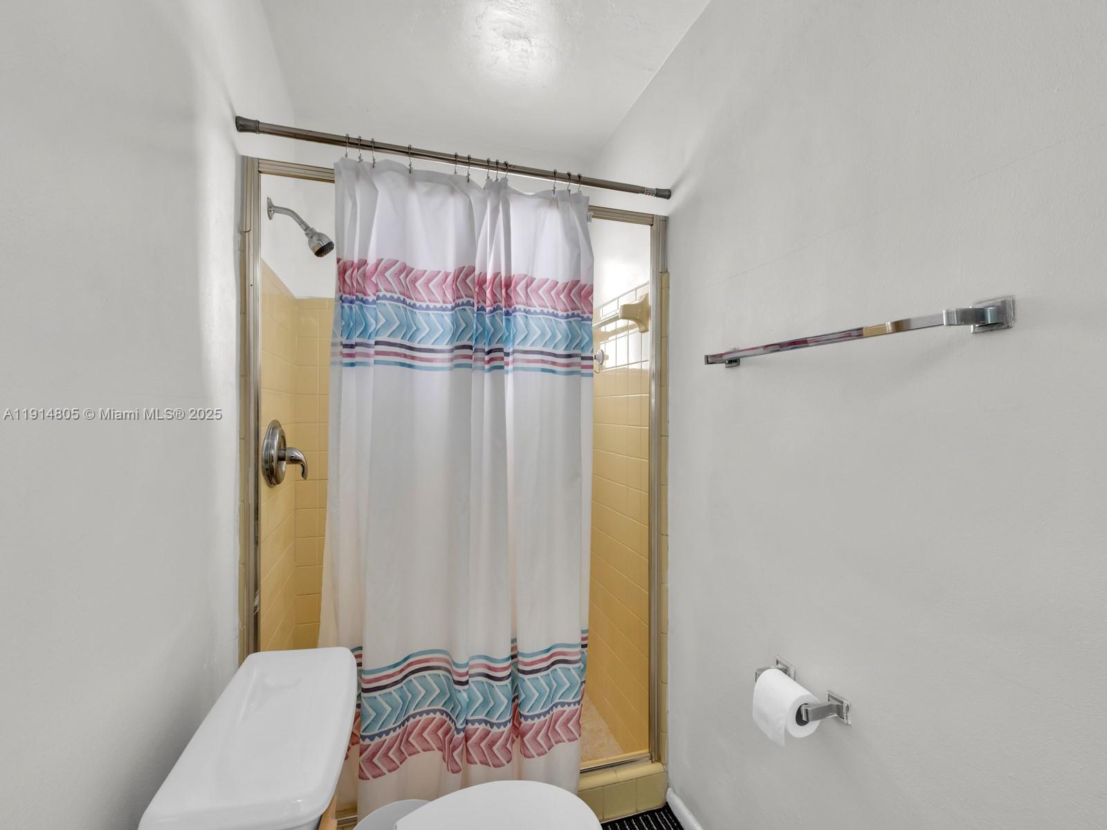 6561 NW 28th St Sunrise, FL 33313