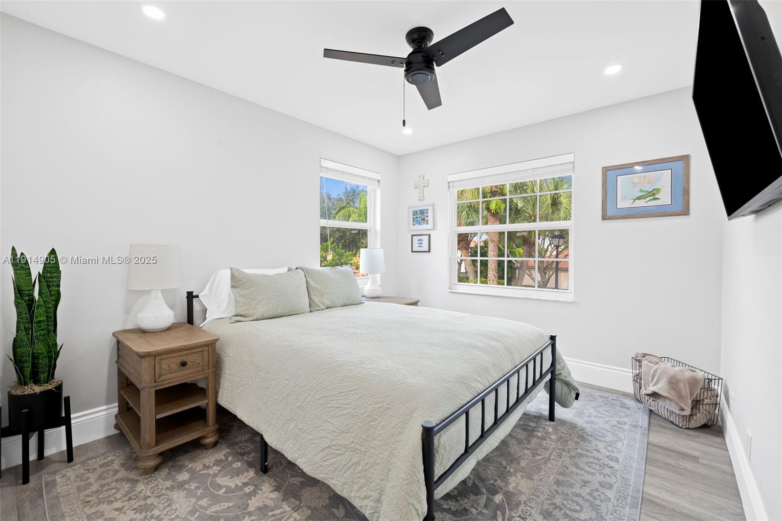 6232 NW 38th Dr Coral Springs, FL 33067