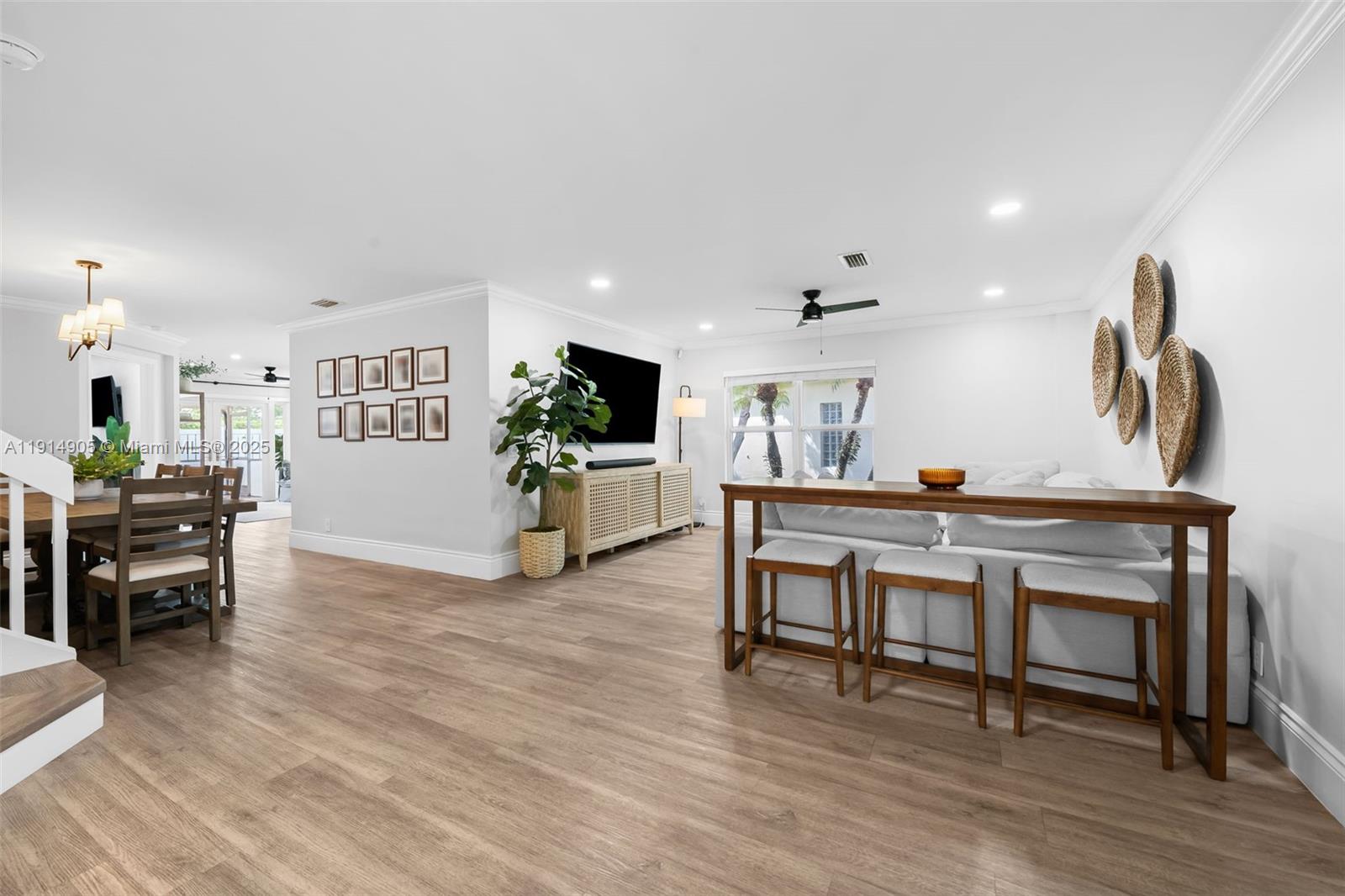 6232 NW 38th Dr Coral Springs, FL 33067