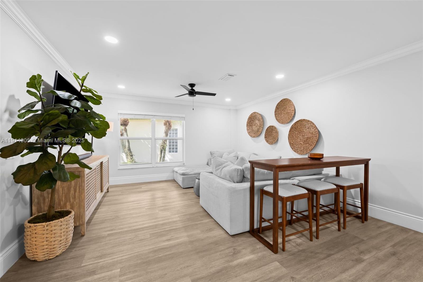 6232 NW 38th Dr Coral Springs, FL 33067