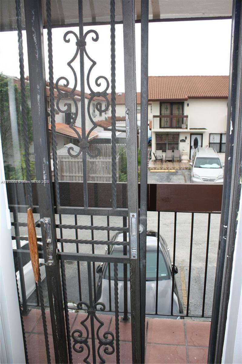 2079 W 54th Ter #29 Hialeah, FL 33016