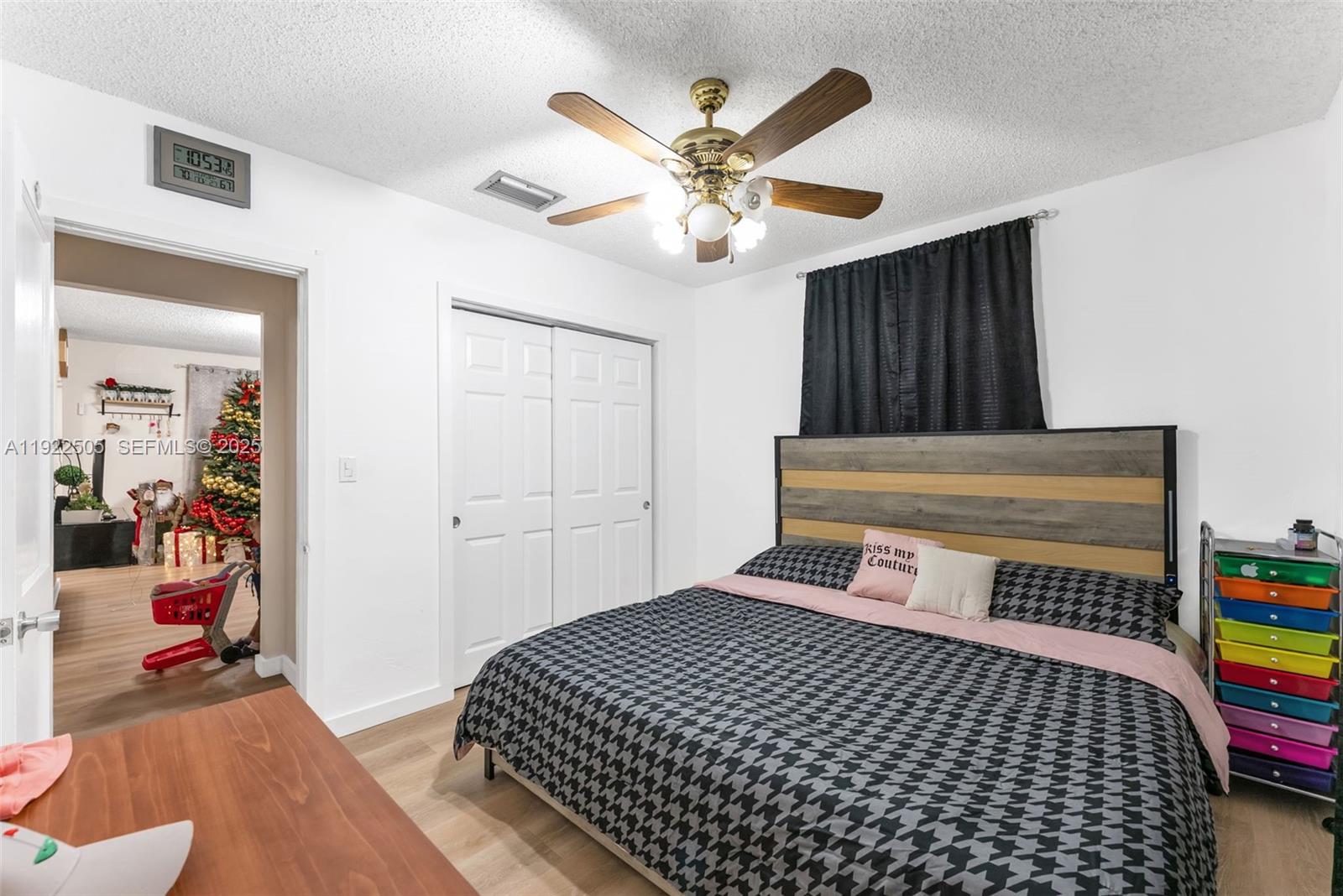 166 E 15th St Hialeah, FL 33010