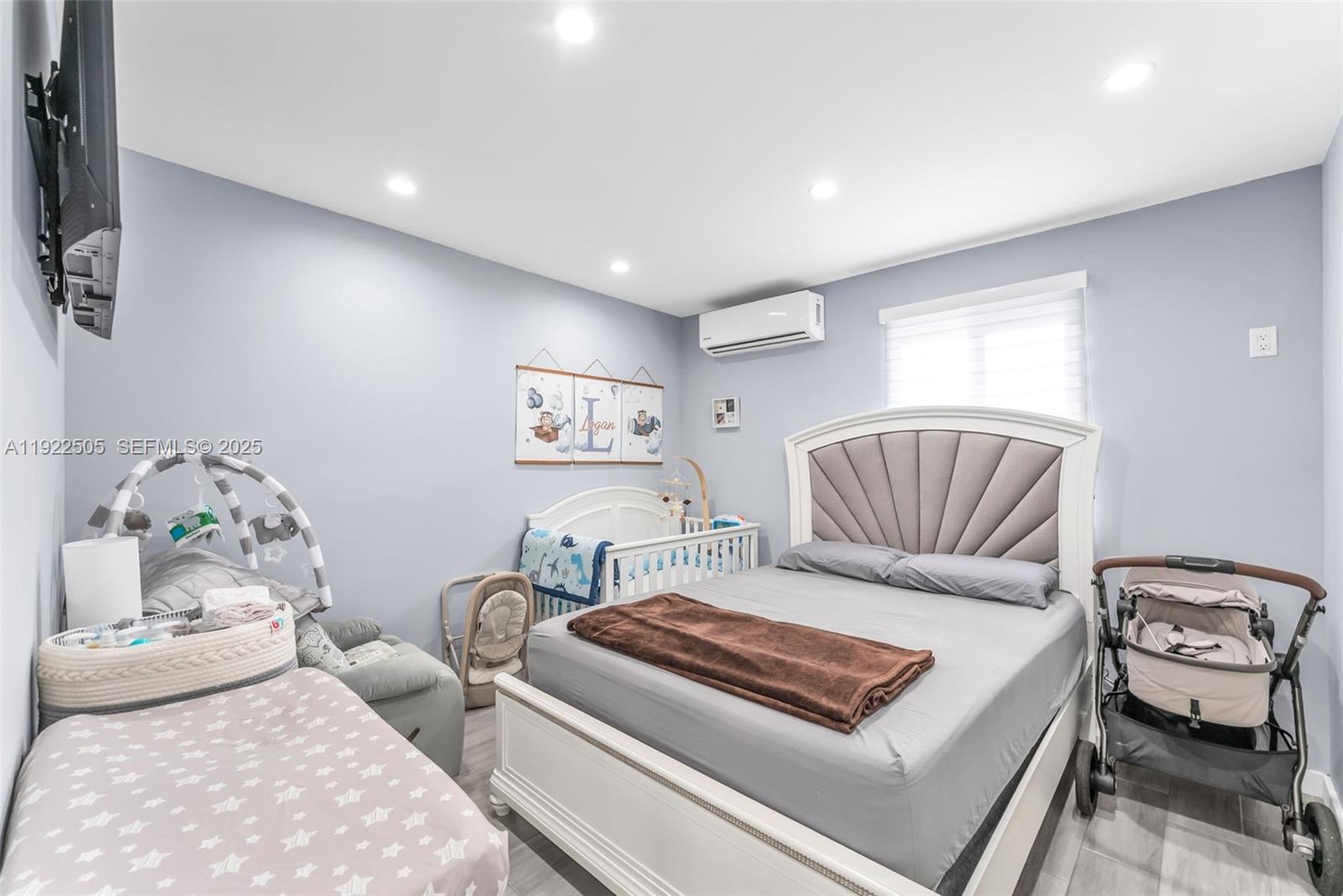 166 E 15th St Hialeah, FL 33010