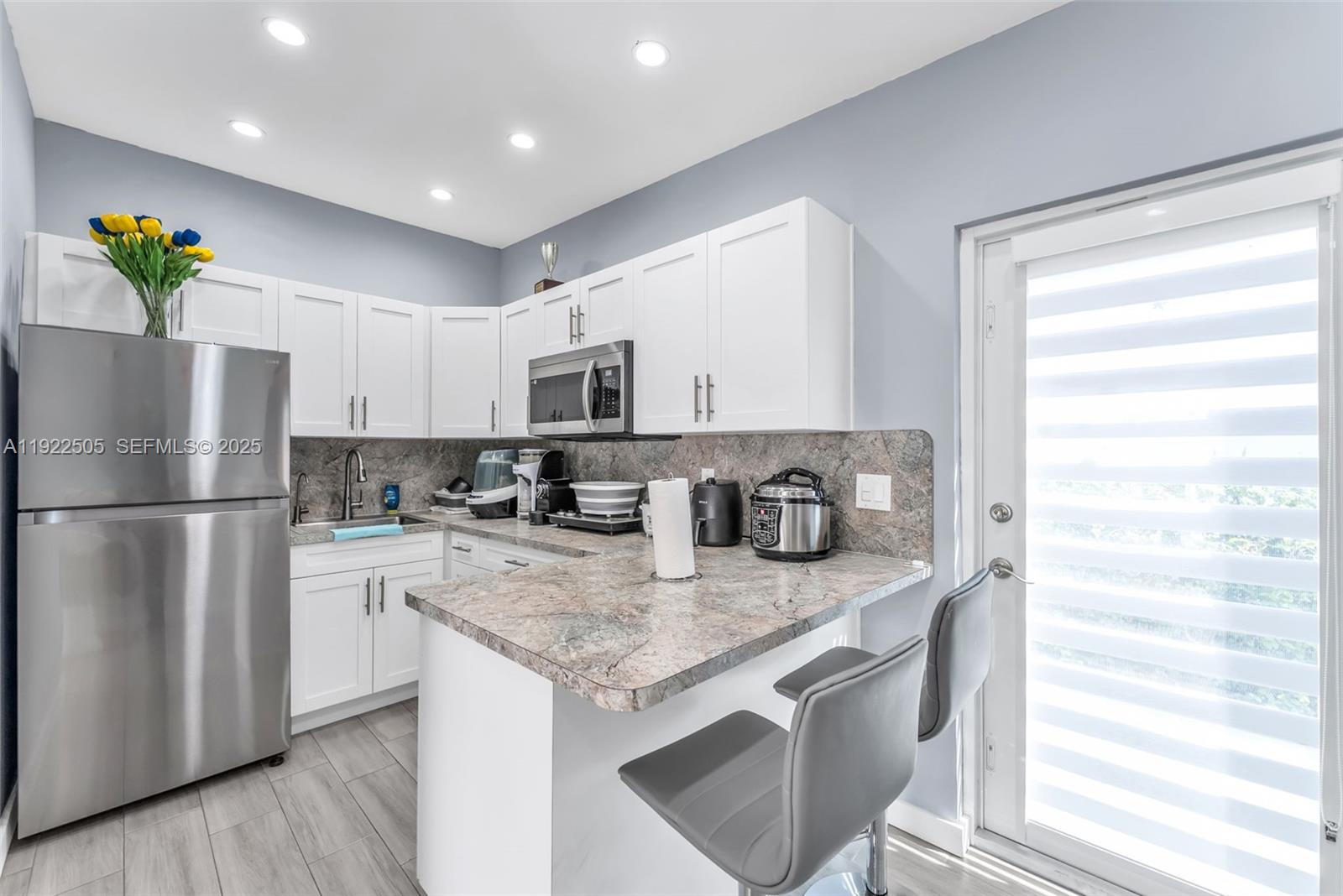 166 E 15th St Hialeah, FL 33010