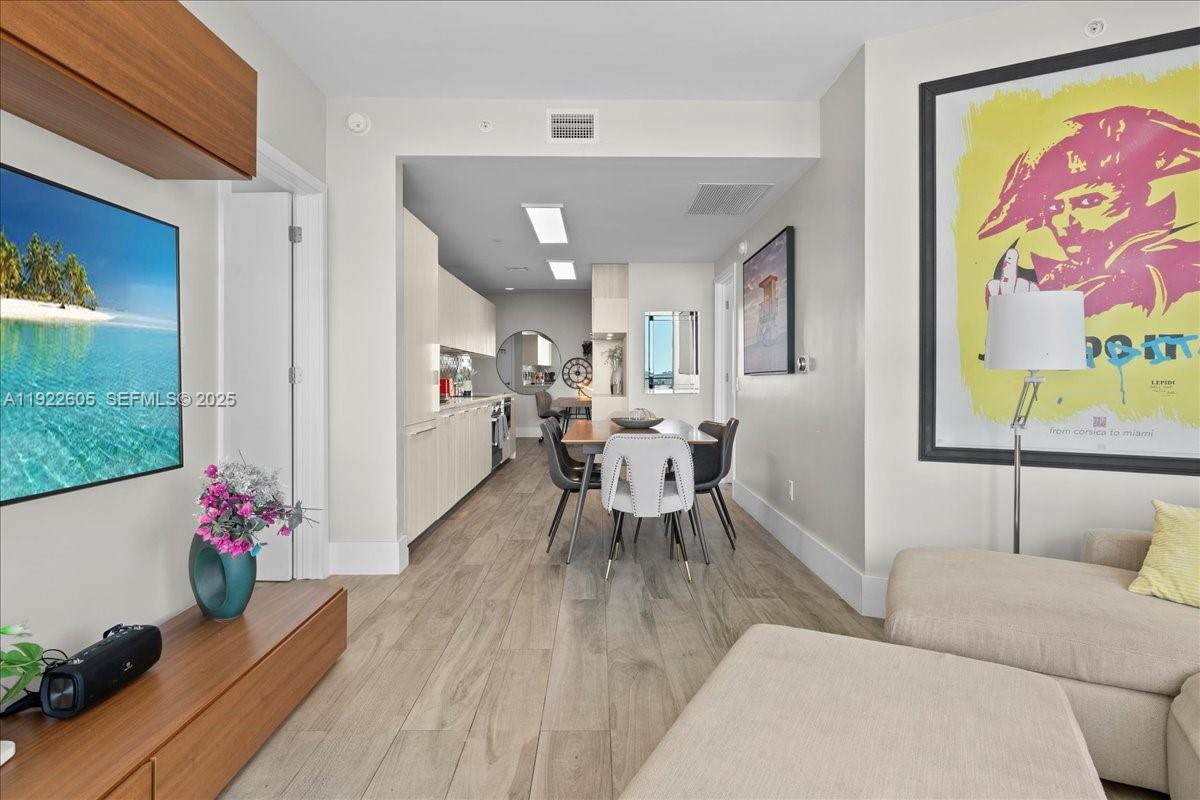 501 NE 31st St #1201