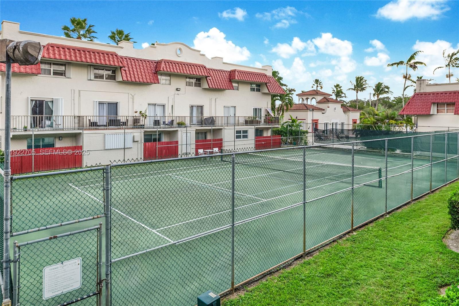 8650 SW 67th Ave #1042 Pinecrest, FL 33156