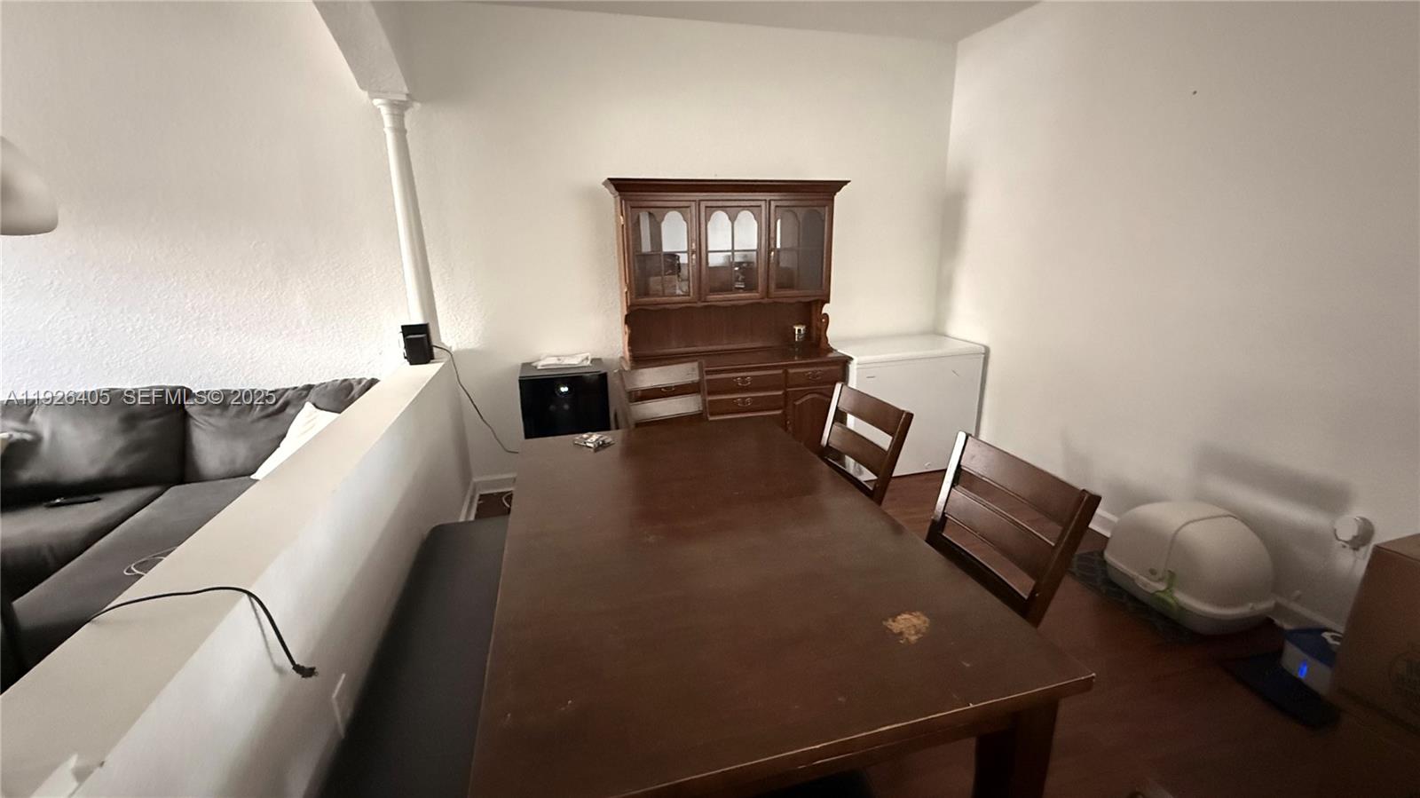 15369 SW 8th Ln Miami, FL 33194