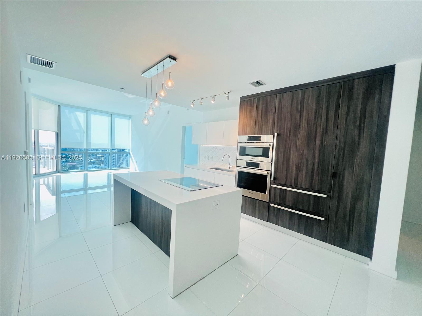 image Paramount Miami Worldcenter26