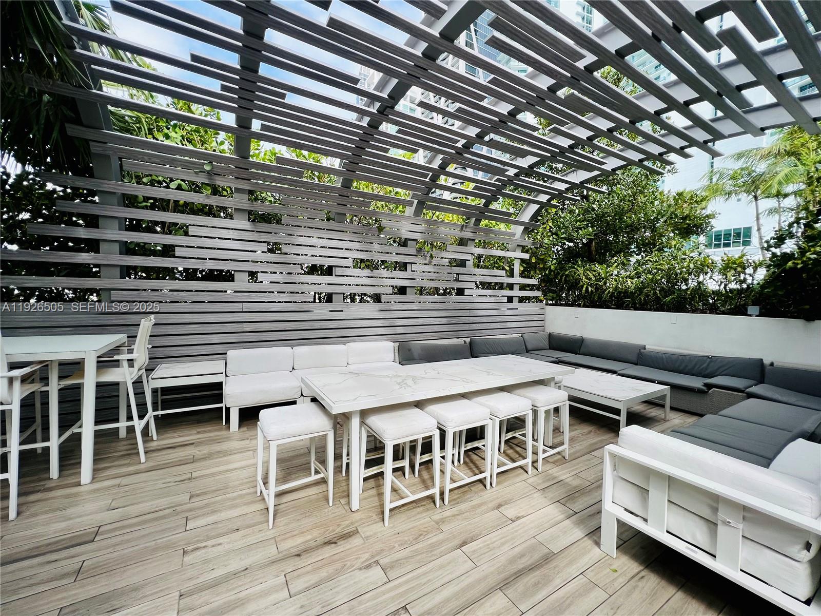 image Paramount Miami Worldcenter43