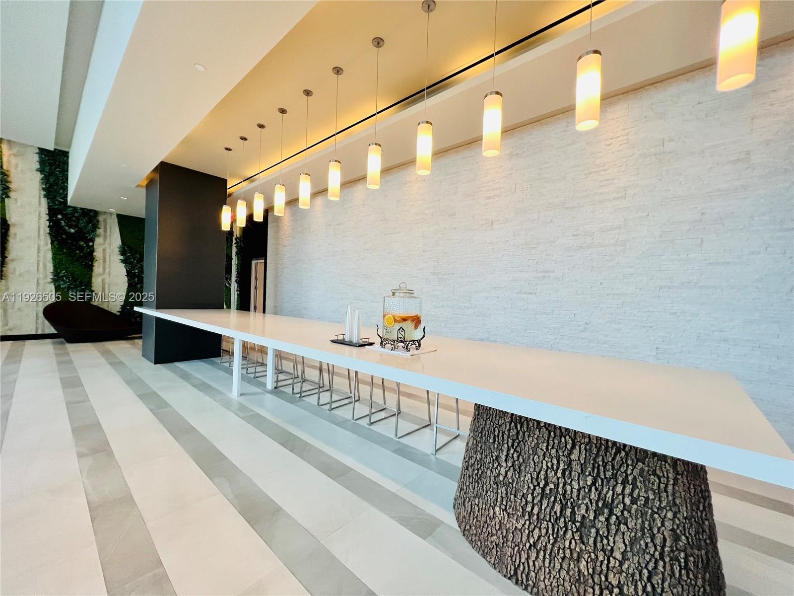 image Paramount Miami Worldcenter50