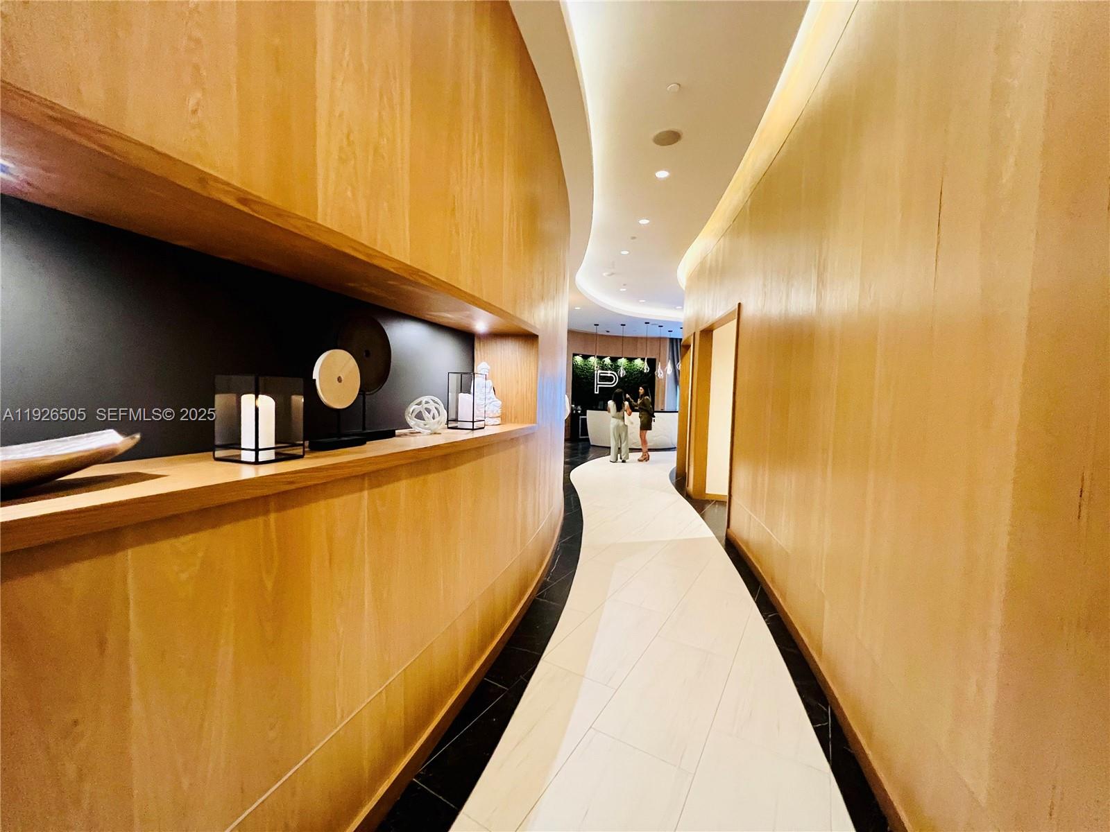 image Paramount Miami Worldcenter65