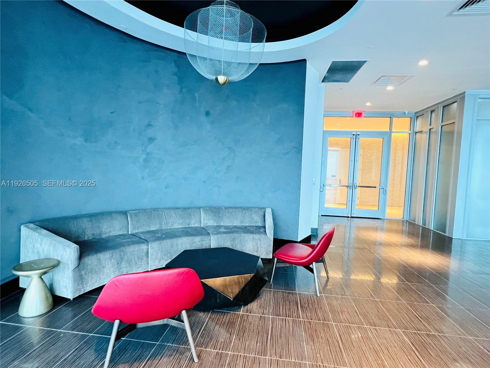 image Paramount Miami Worldcenter85