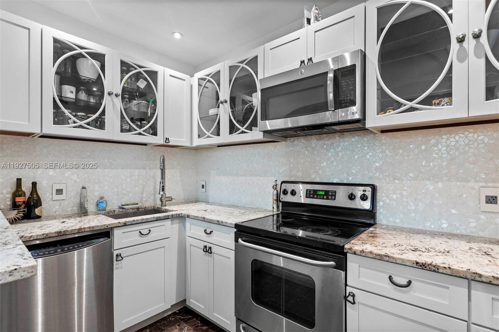 929 Meridian Ave #1 Miami Beach, FL 33139