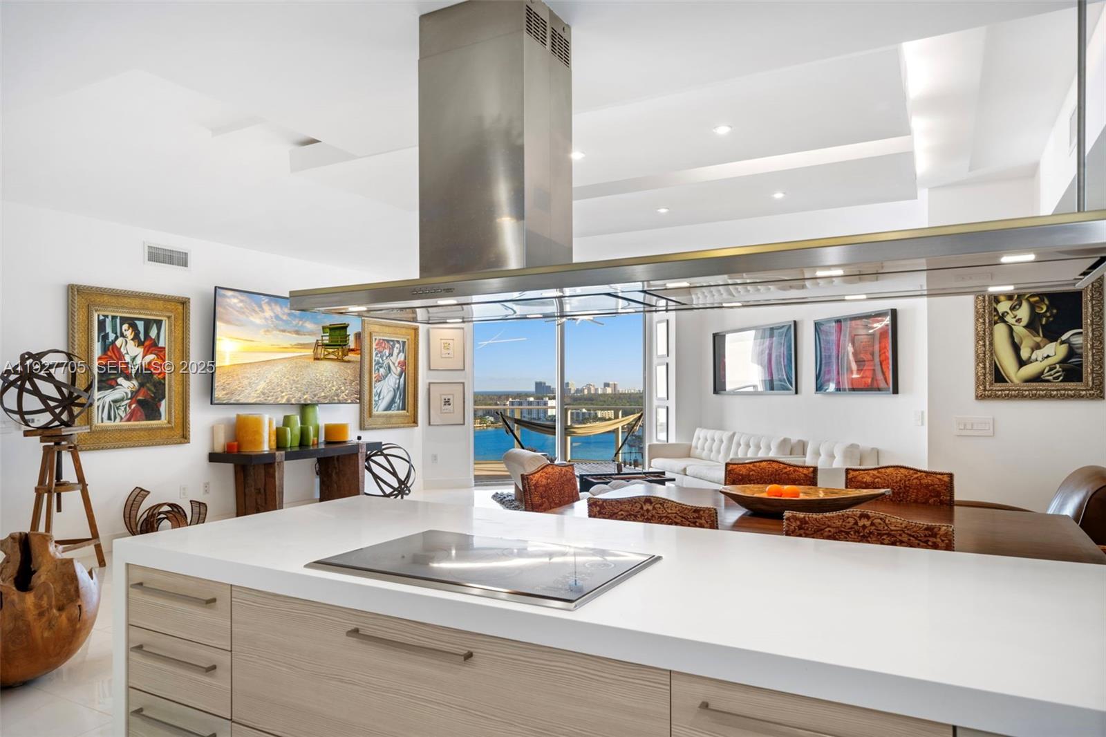 17301 Biscayne Blvd #1803 North Miami Beach, FL 33160