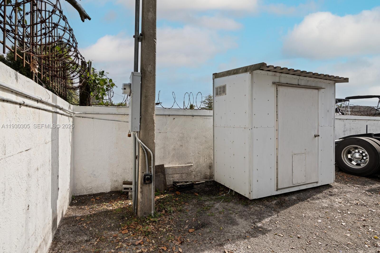 Undisclosed Address Miami, FL 33147