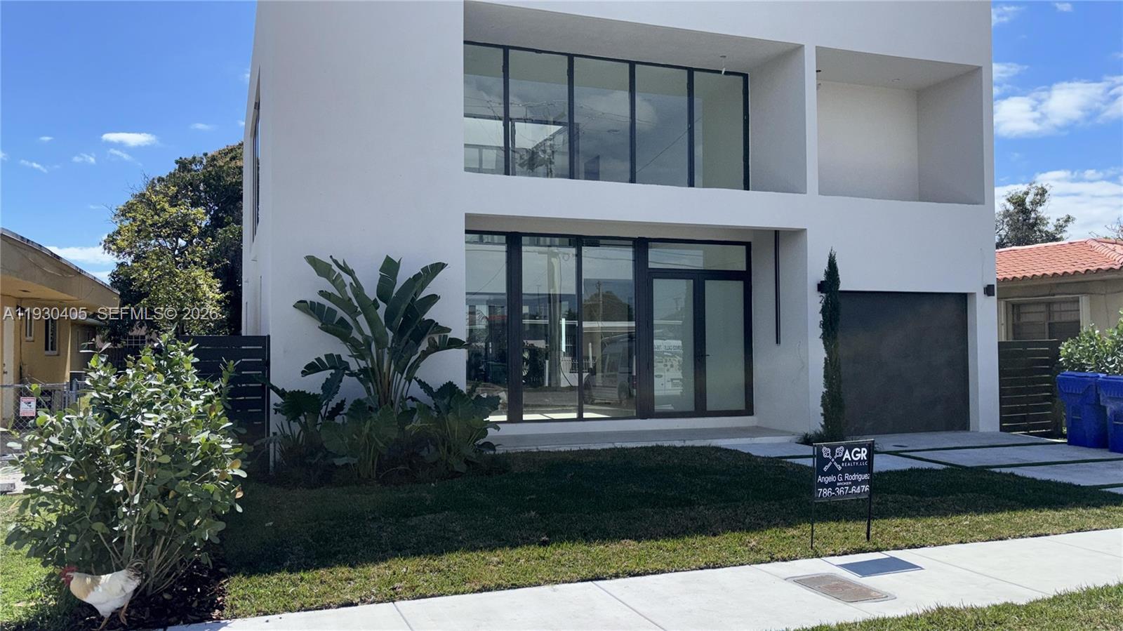 2484 SW 18th St Miami, FL 33145