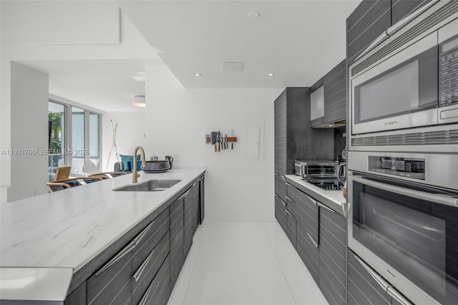 image Epic West Condo9