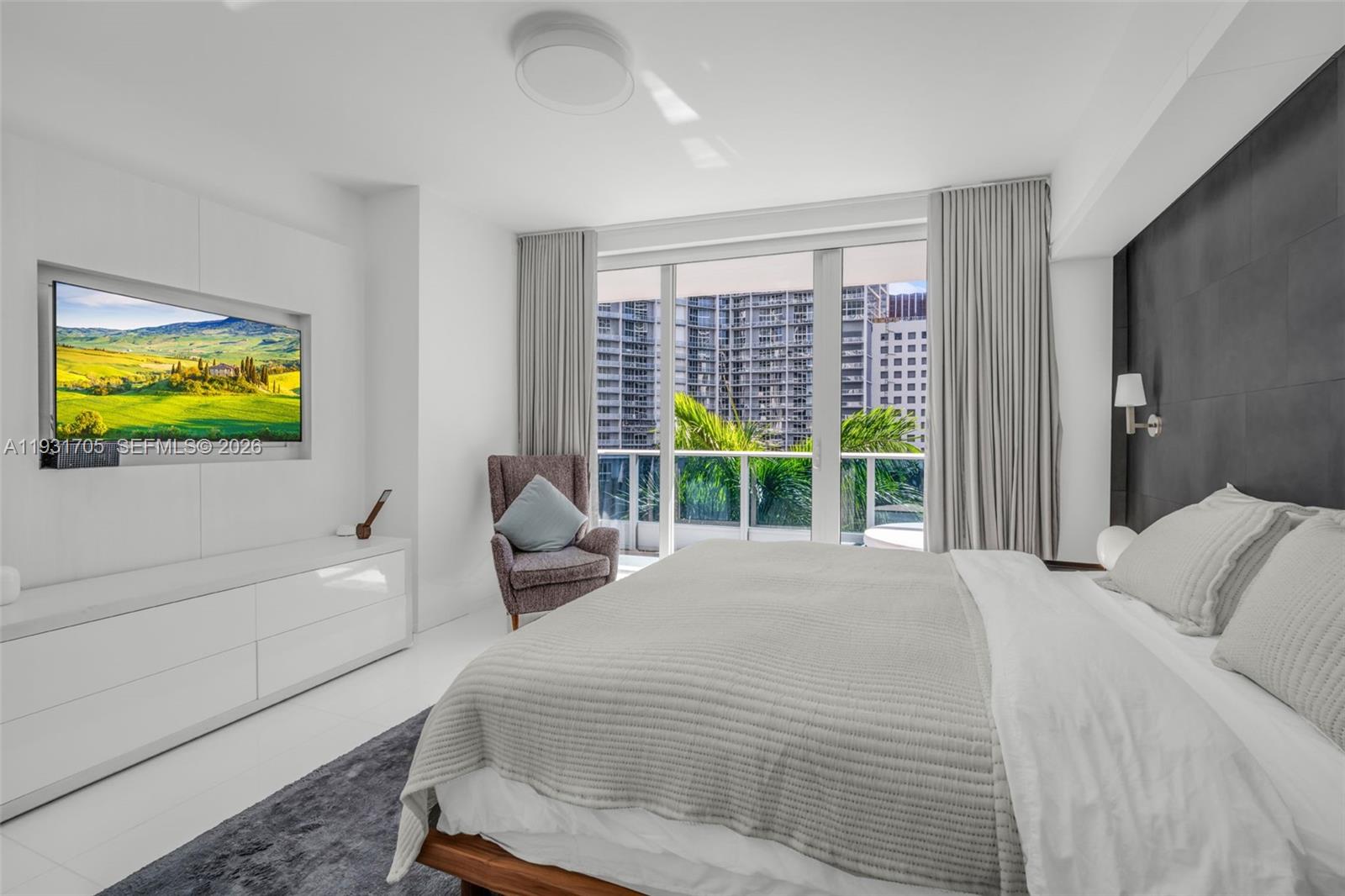 image Epic West Condo17