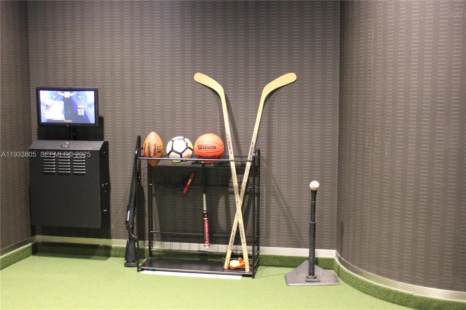 18555 Collins Ave #4604 Miami Beach, FL 33160