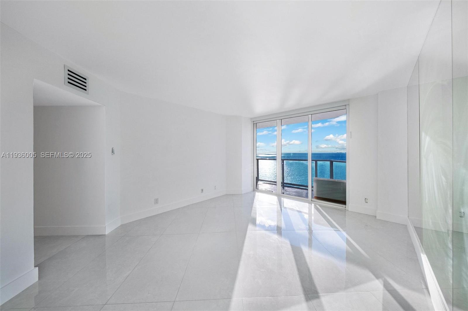 16485 Collins Ave #2438 Sunny Isles Beach, FL 33160