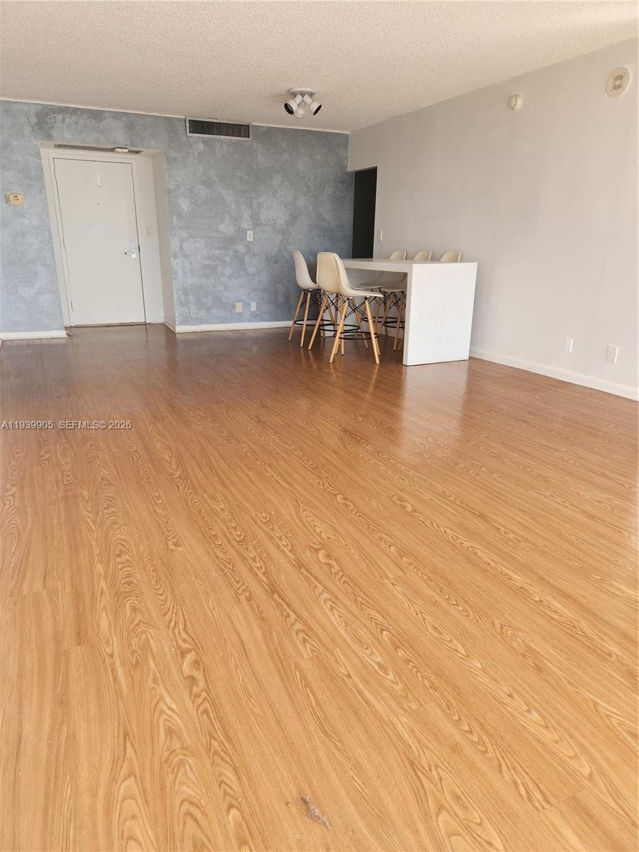 780 NE 69th St #1207 Miami, FL 33138