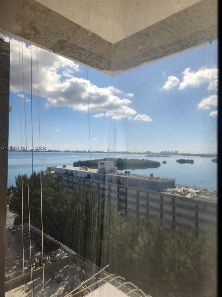 780 NE 69th St #1207 Miami, FL 33138