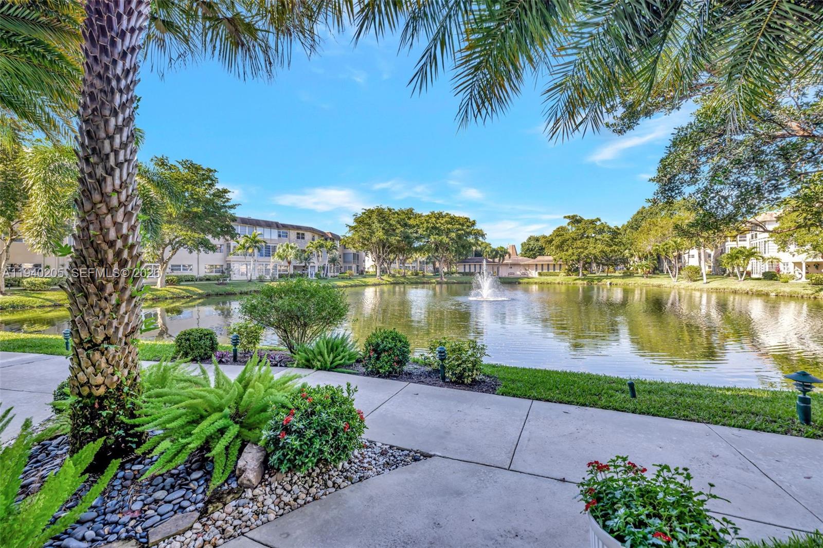 3431 NW 50th Ave #113 Lauderdale Lakes, FL 33319