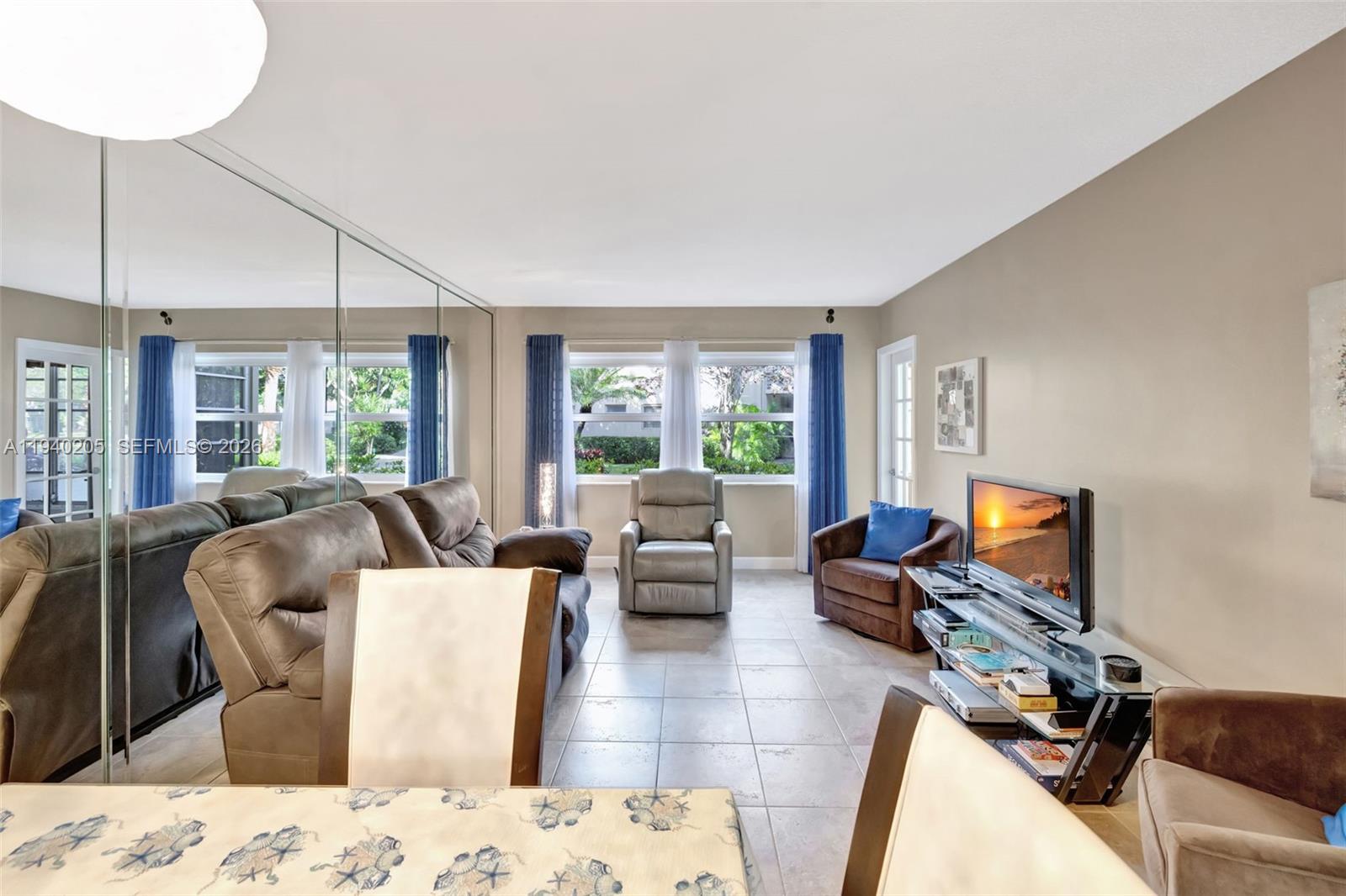 3431 NW 50th Ave #113 Lauderdale Lakes, FL 33319