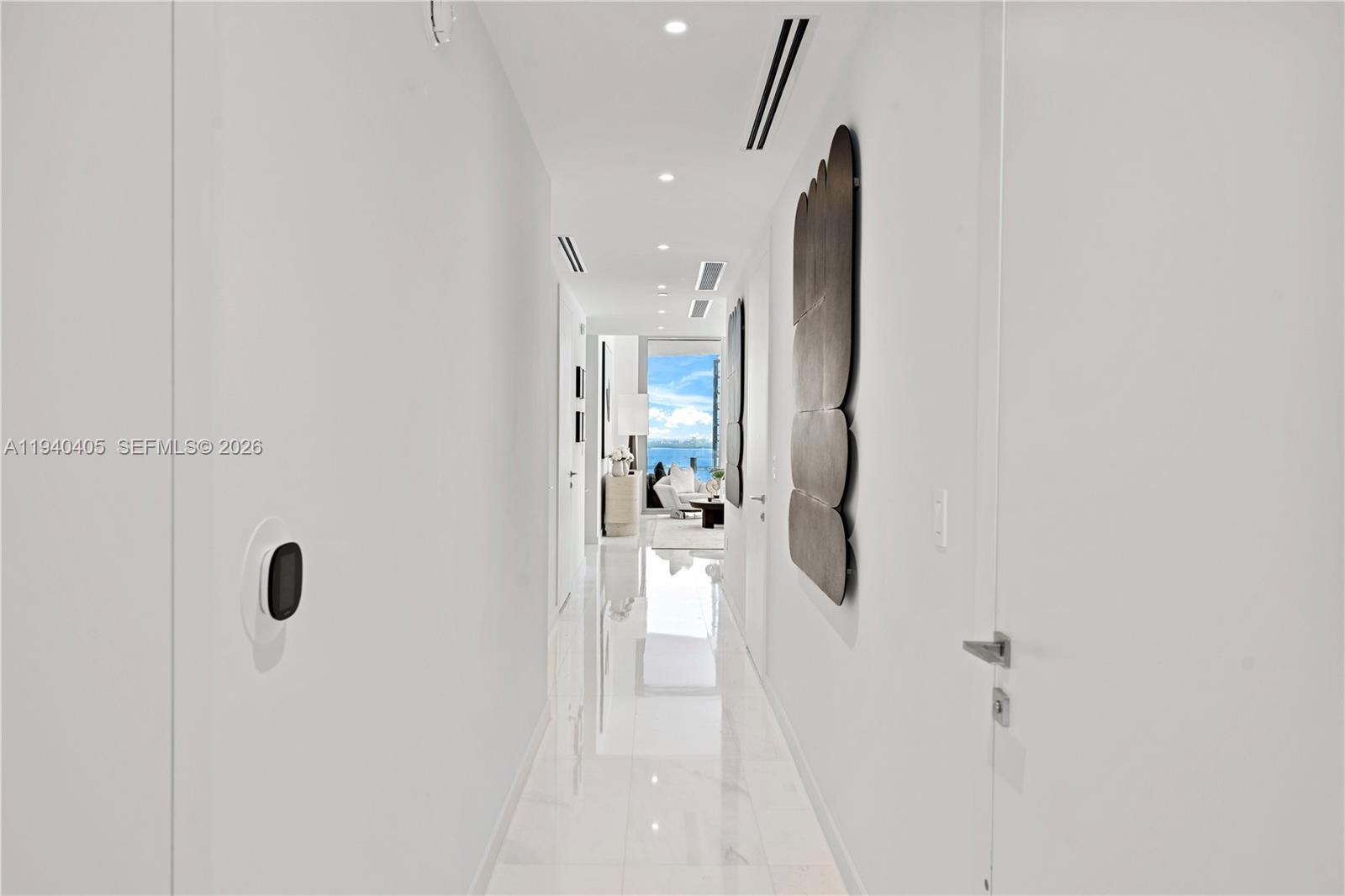 image Aston Martin Residences14