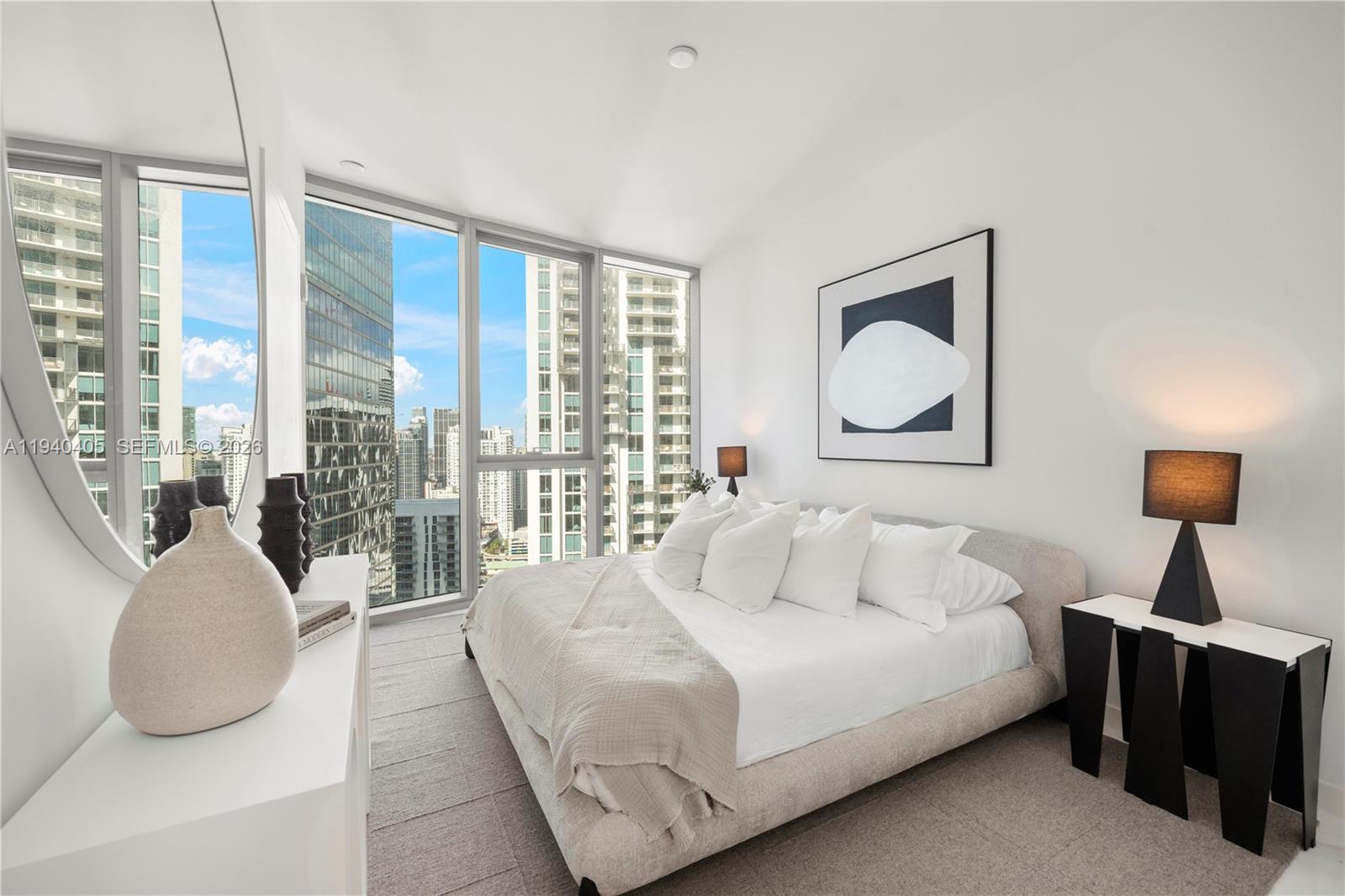 image Aston Martin Residences25