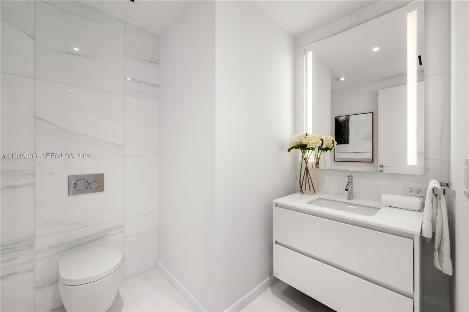 image Aston Martin Residences28