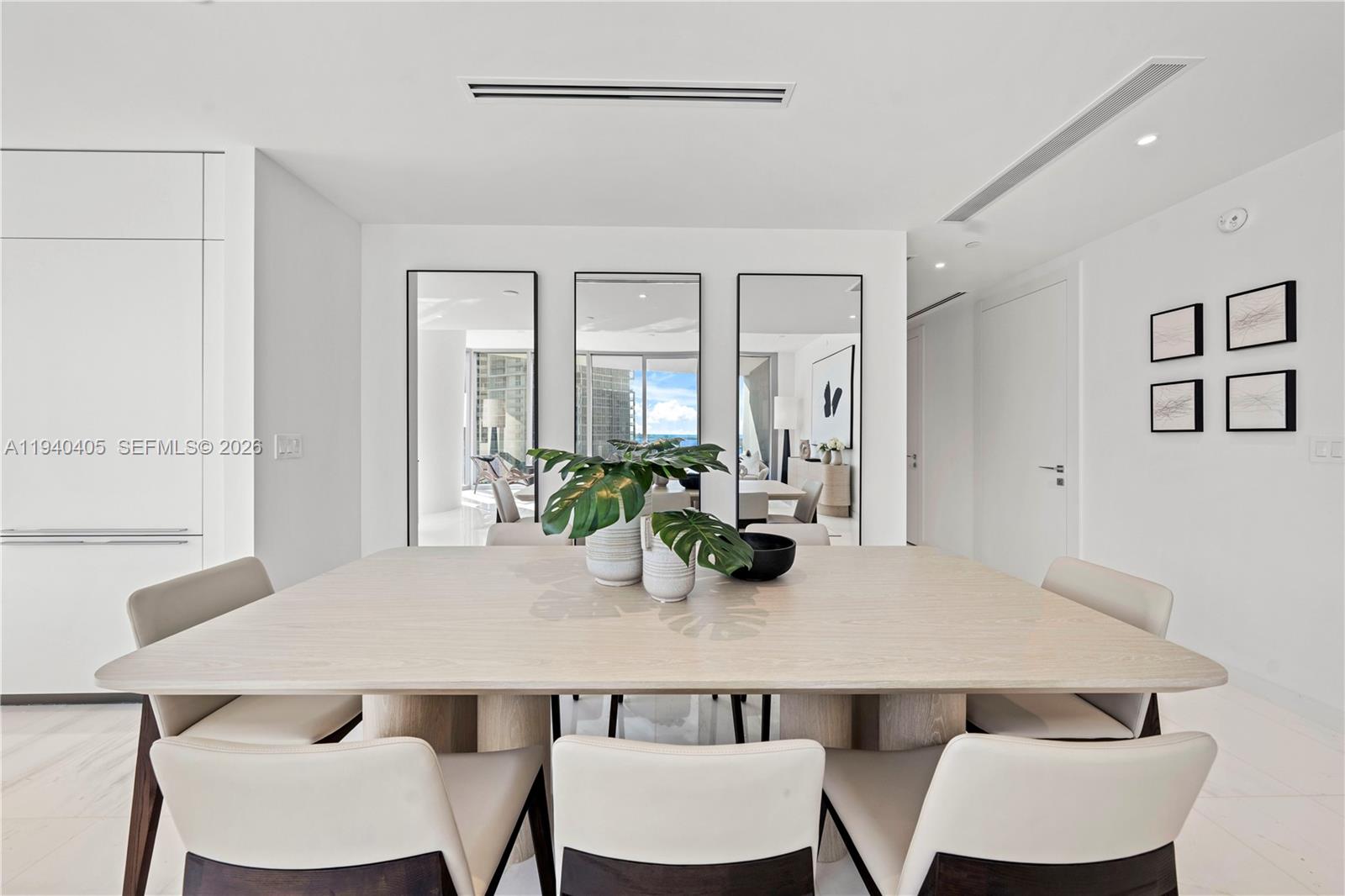 image Aston Martin Residences7