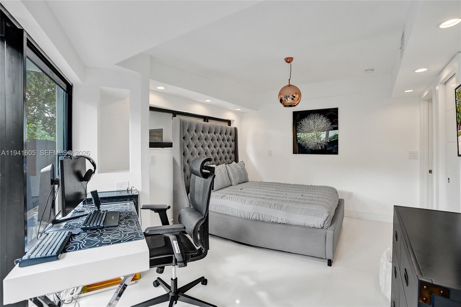 19130 NE 21st Ave North Miami Beach, FL 33179