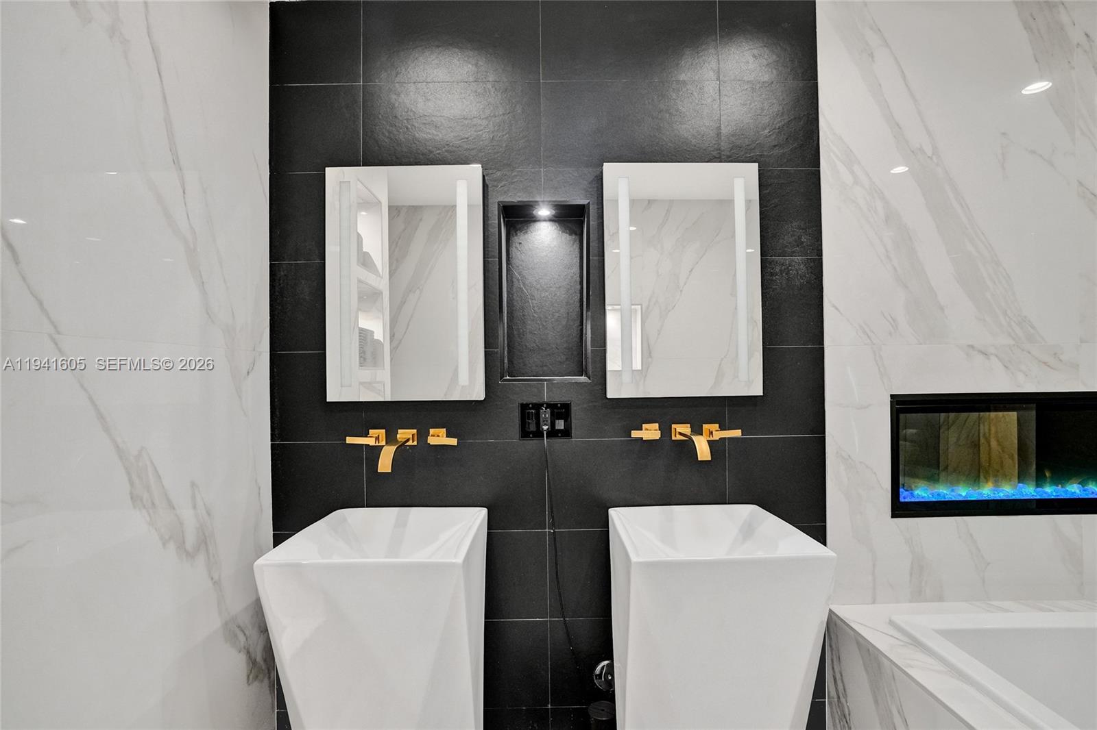 19130 NE 21st Ave North Miami Beach, FL 33179