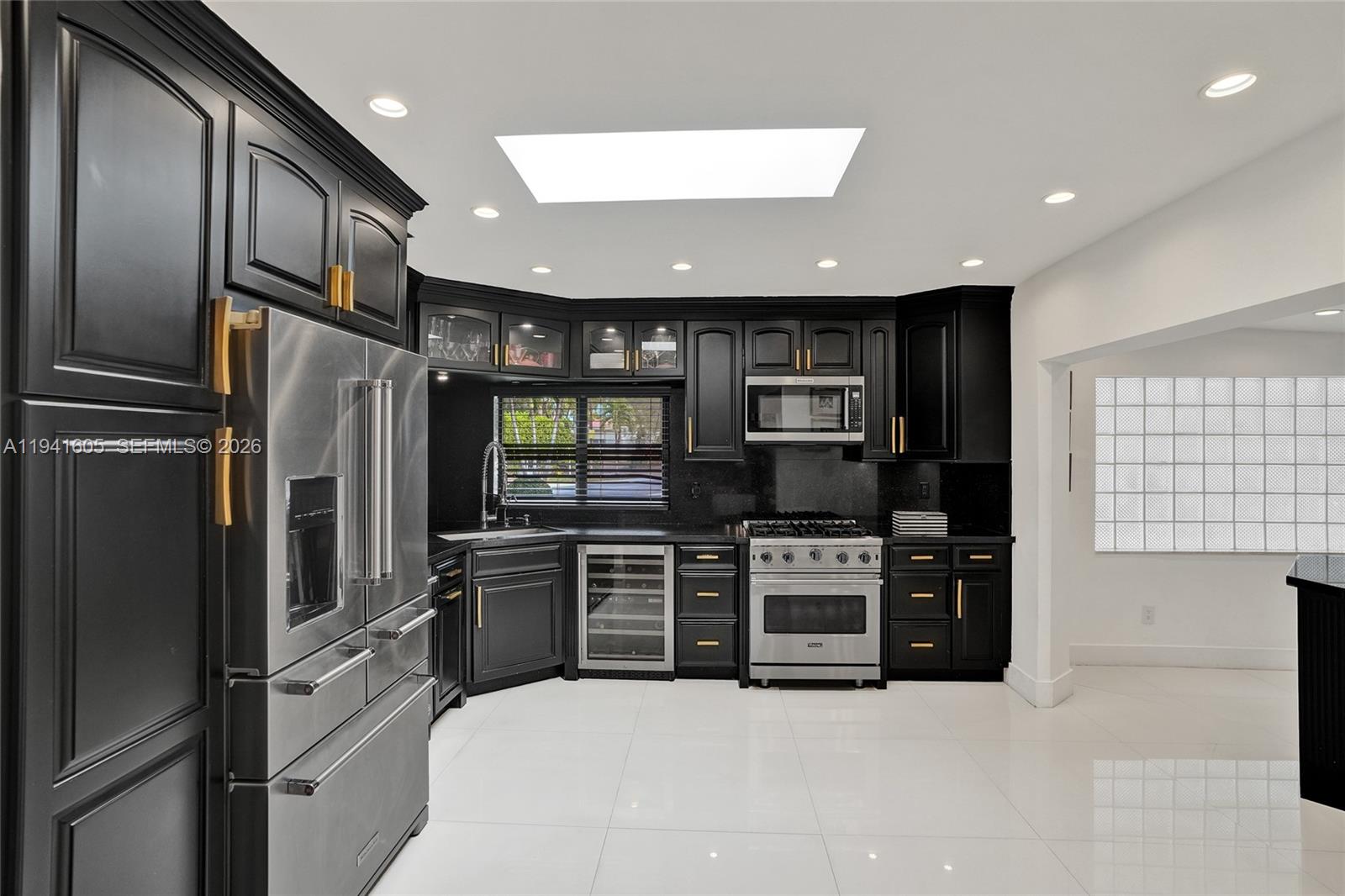 19130 NE 21st Ave North Miami Beach, FL 33179